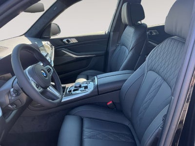 2027 BMW X7 M60i
