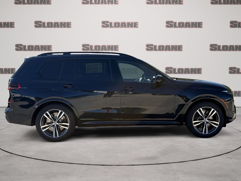 2027 BMW X7 M60i
