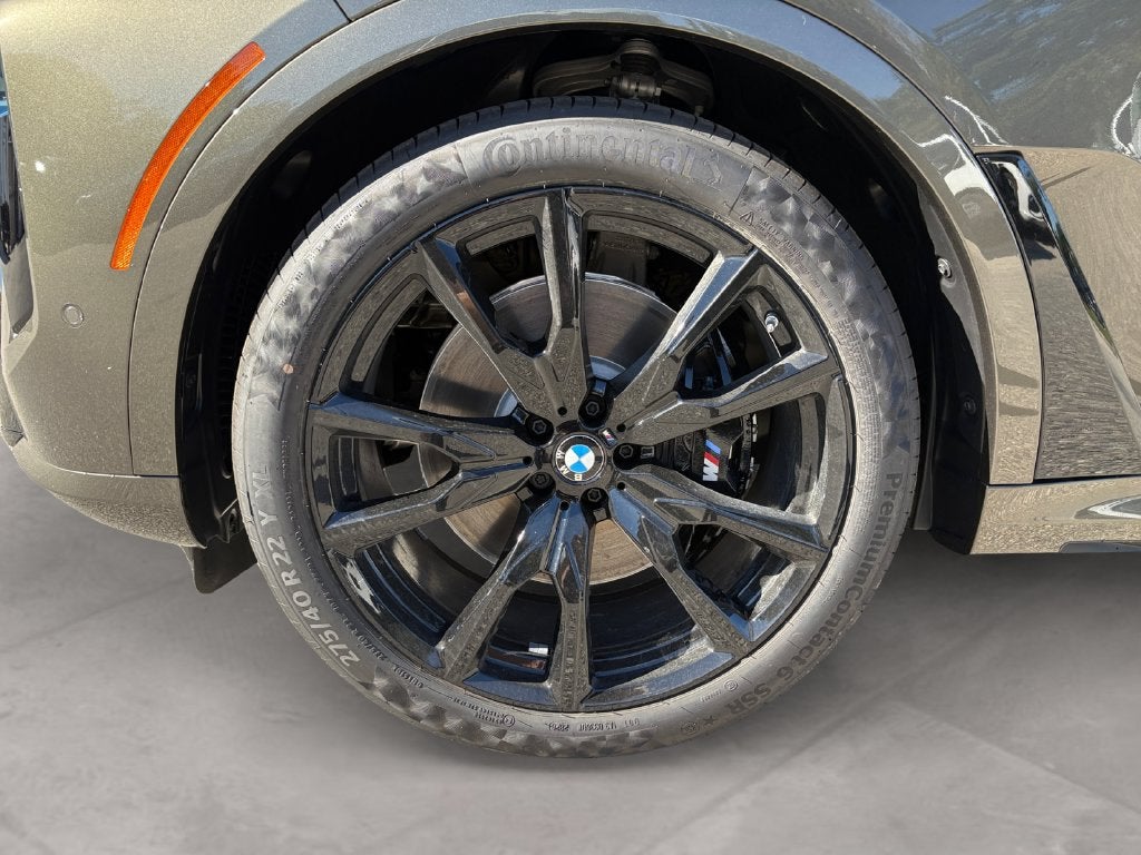 2027 BMW X7 M60i