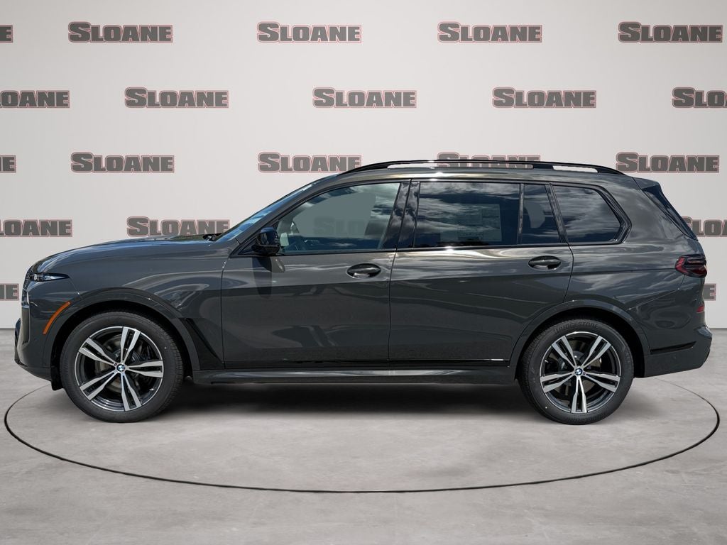 2027 BMW X7 M60i