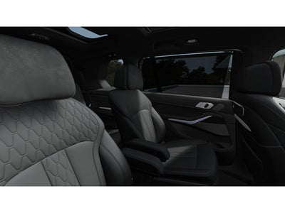2027 BMW X7 M60i