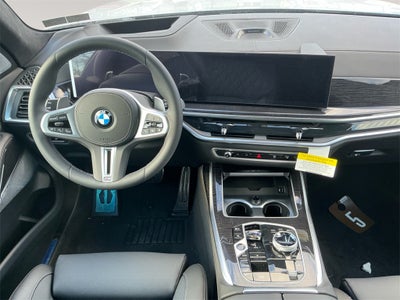 2026 BMW X7 M60i