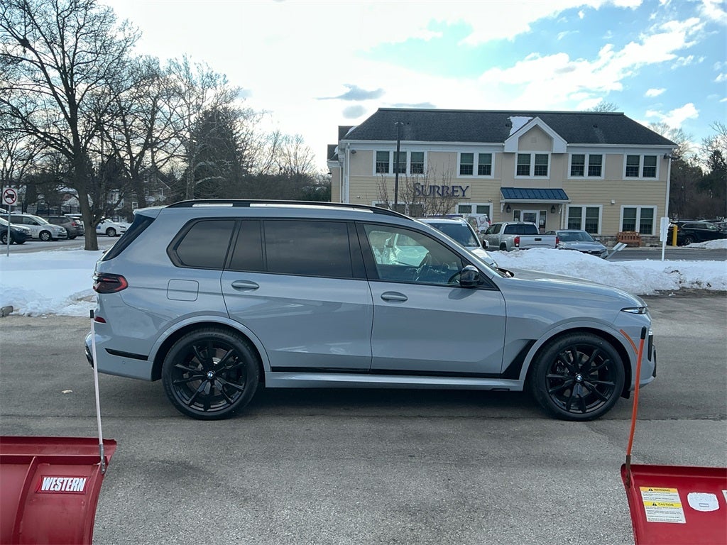 2026 BMW X7 M60i