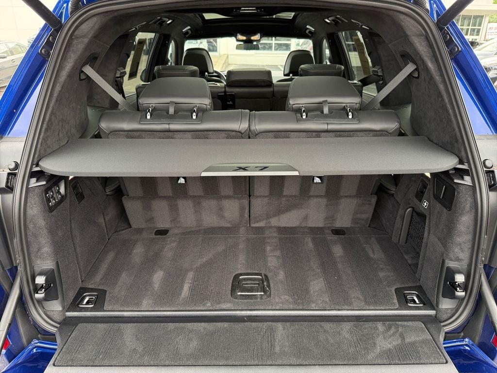 2026 BMW X7 M60i