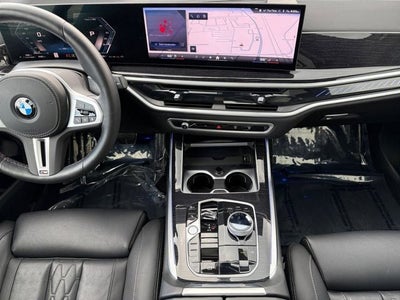 2026 BMW X7 M60i