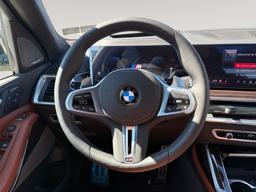 2027 BMW X7 M60i