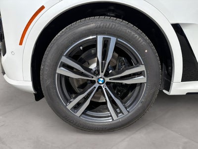 2027 BMW X7 M60i