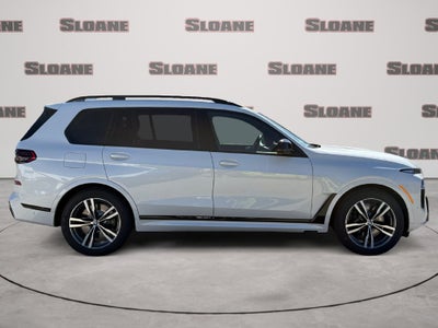 2027 BMW X7 M60i
