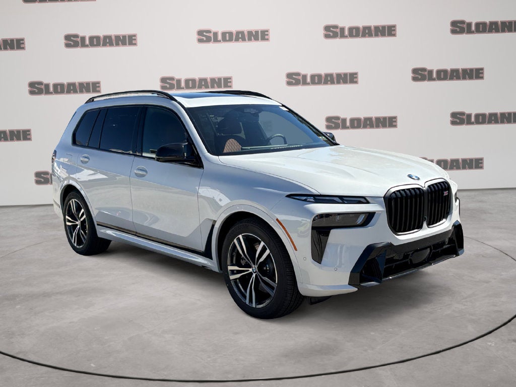 2027 BMW X7 M60i