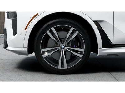2027 BMW X7 M60i