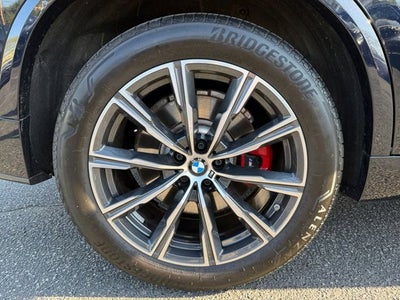 2025 BMW X5 M60i