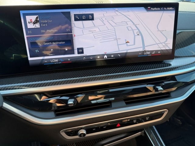 2025 BMW X5 M60i