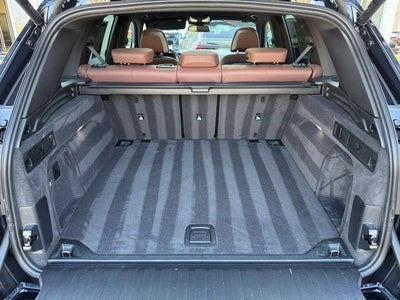 2025 BMW X5 M60i
