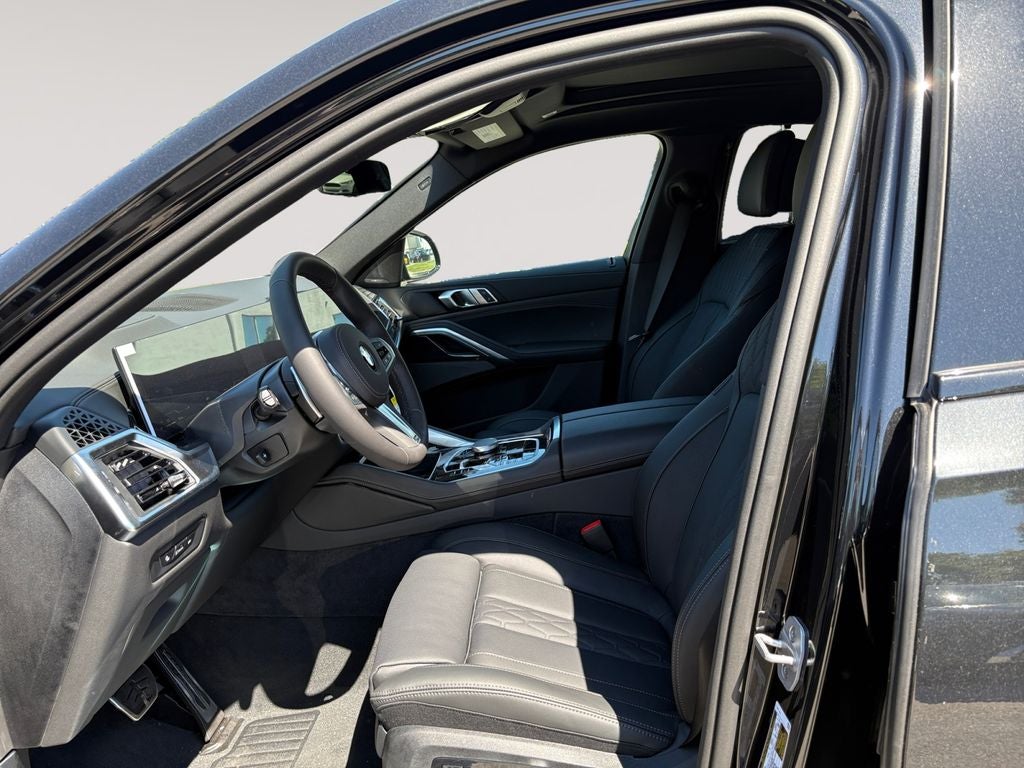 2027 BMW X6 xDrive40i