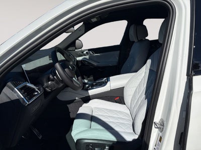 2027 BMW X6 xDrive40i