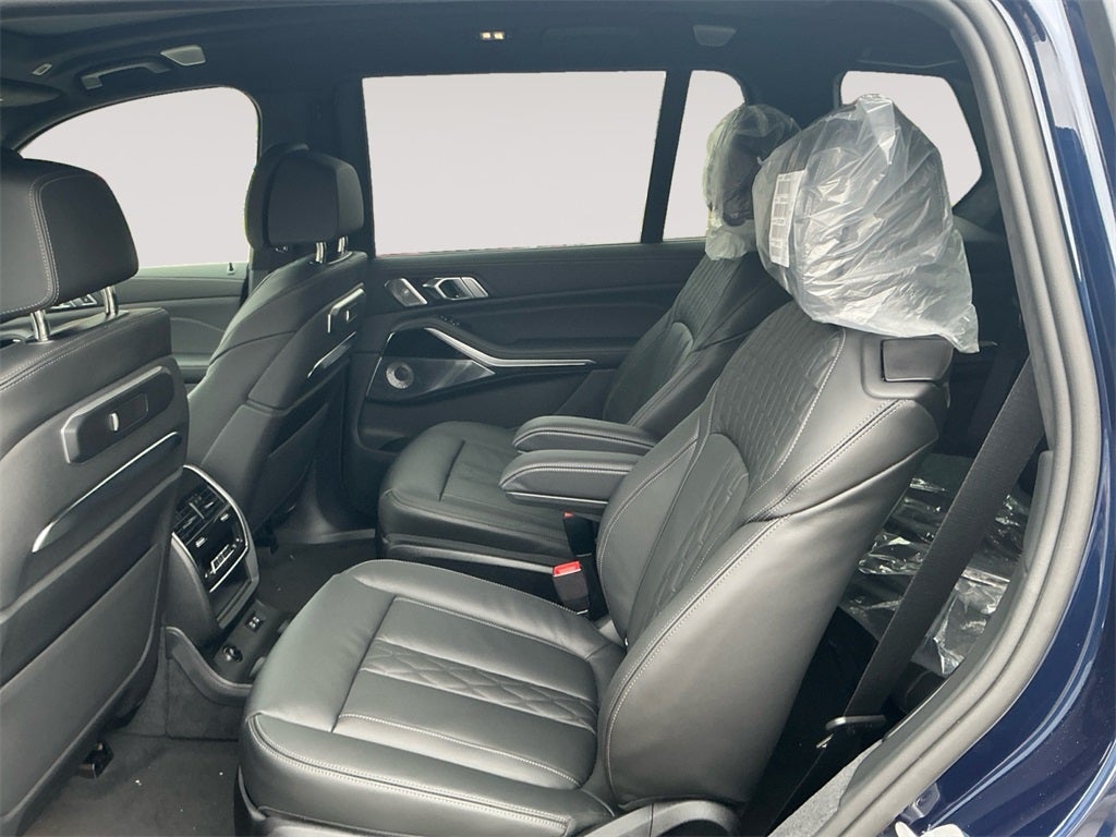 2026 BMW X7 ALPINA XB7