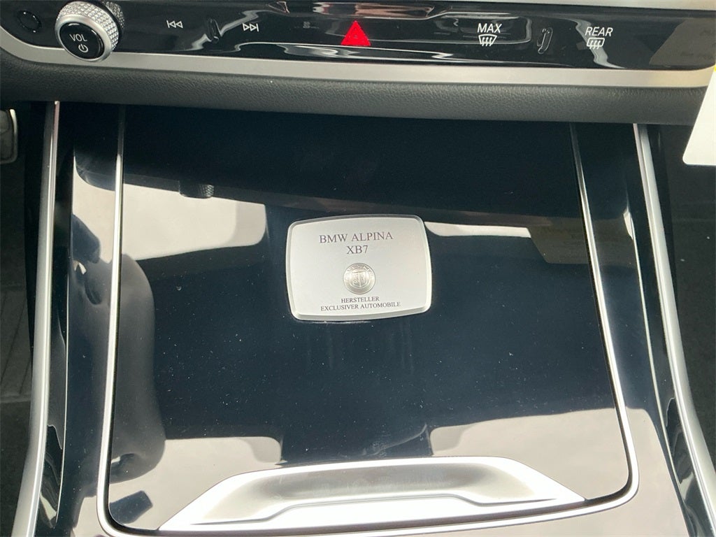 2026 BMW X7 ALPINA XB7