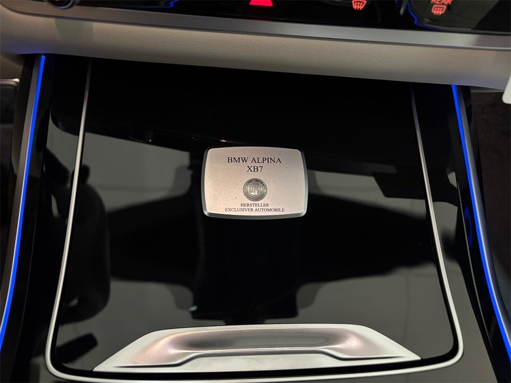 2026 BMW X7 ALPINA XB7