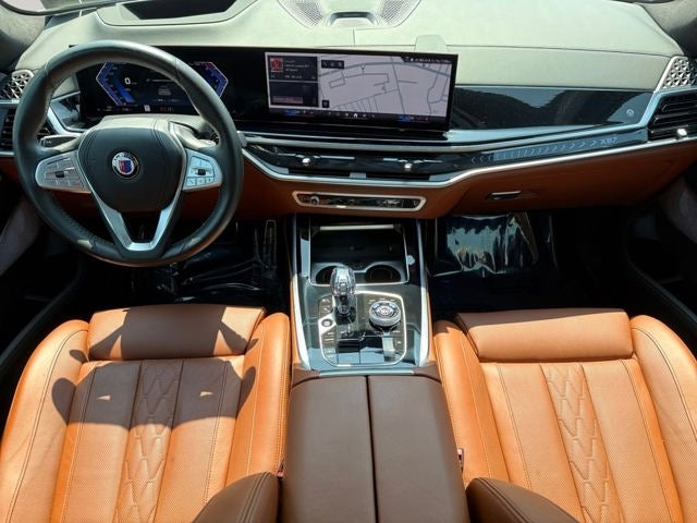 2025 BMW X7 ALPINA XB7