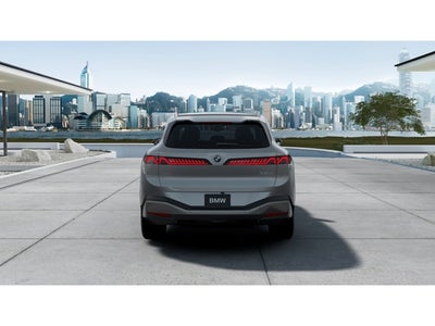 2027 BMW X5 40 xDrive