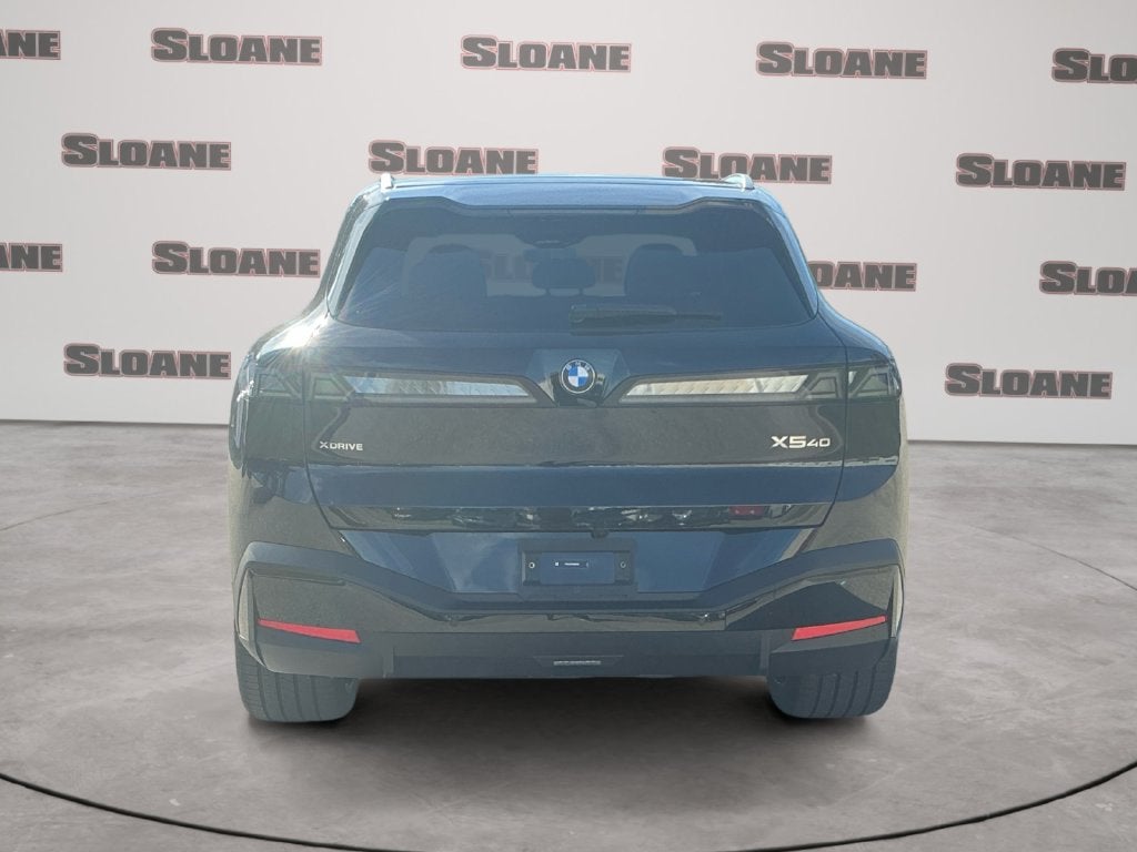 2027 BMW X5 40 xDrive