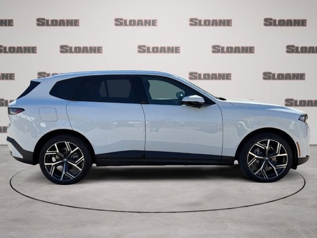 2027 BMW X5 40 xDrive