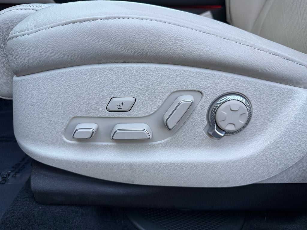 2025 Genesis GV80 2.5T Prestige
