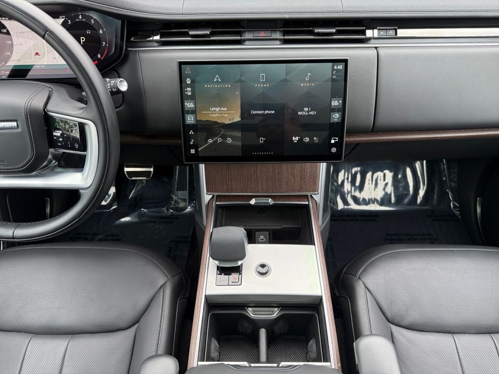 2025 Land Rover Range Rover SE