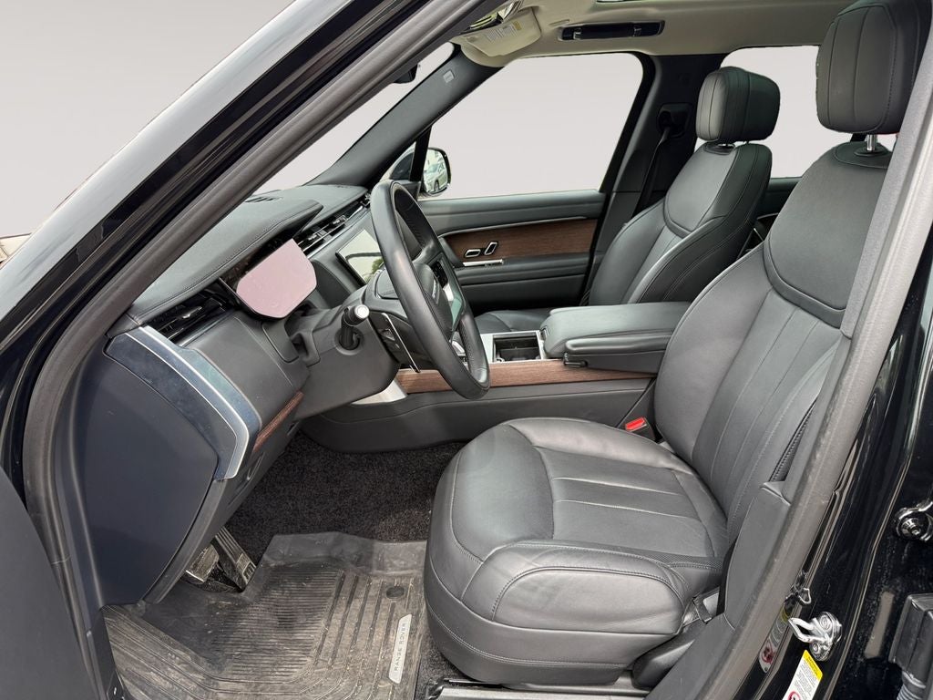 2025 Land Rover Range Rover SE