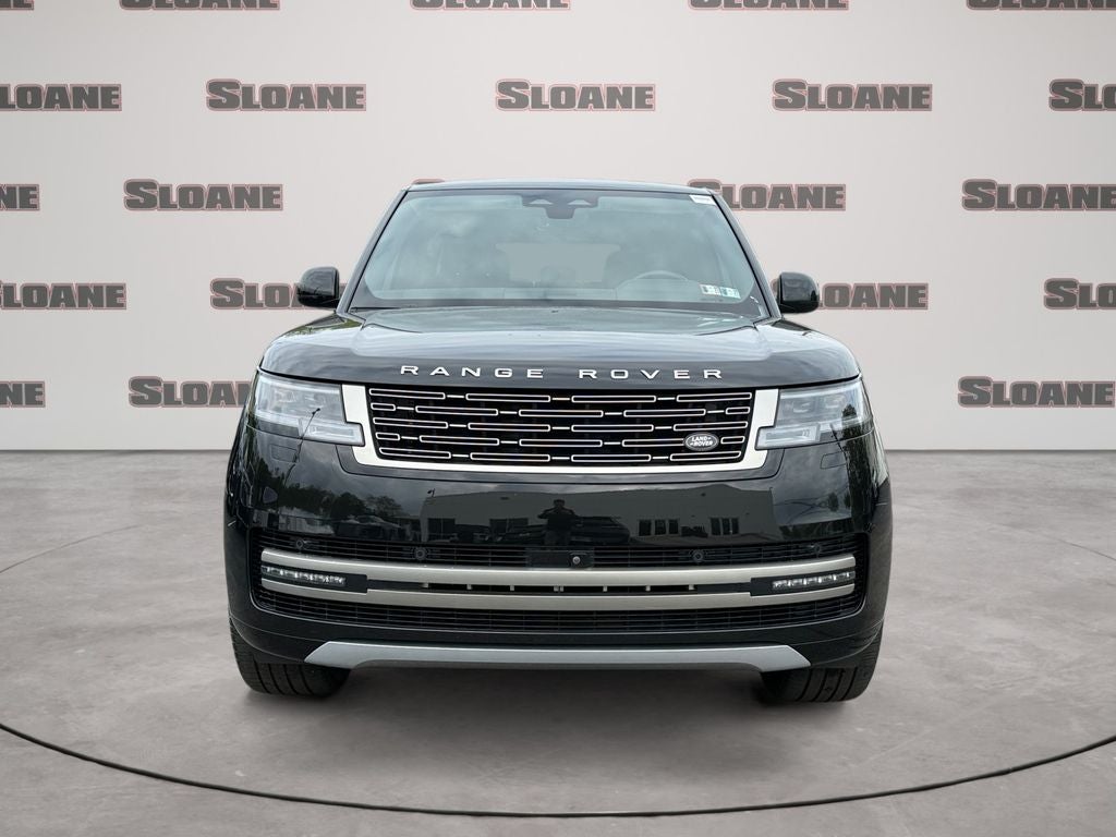 2025 Land Rover Range Rover SE