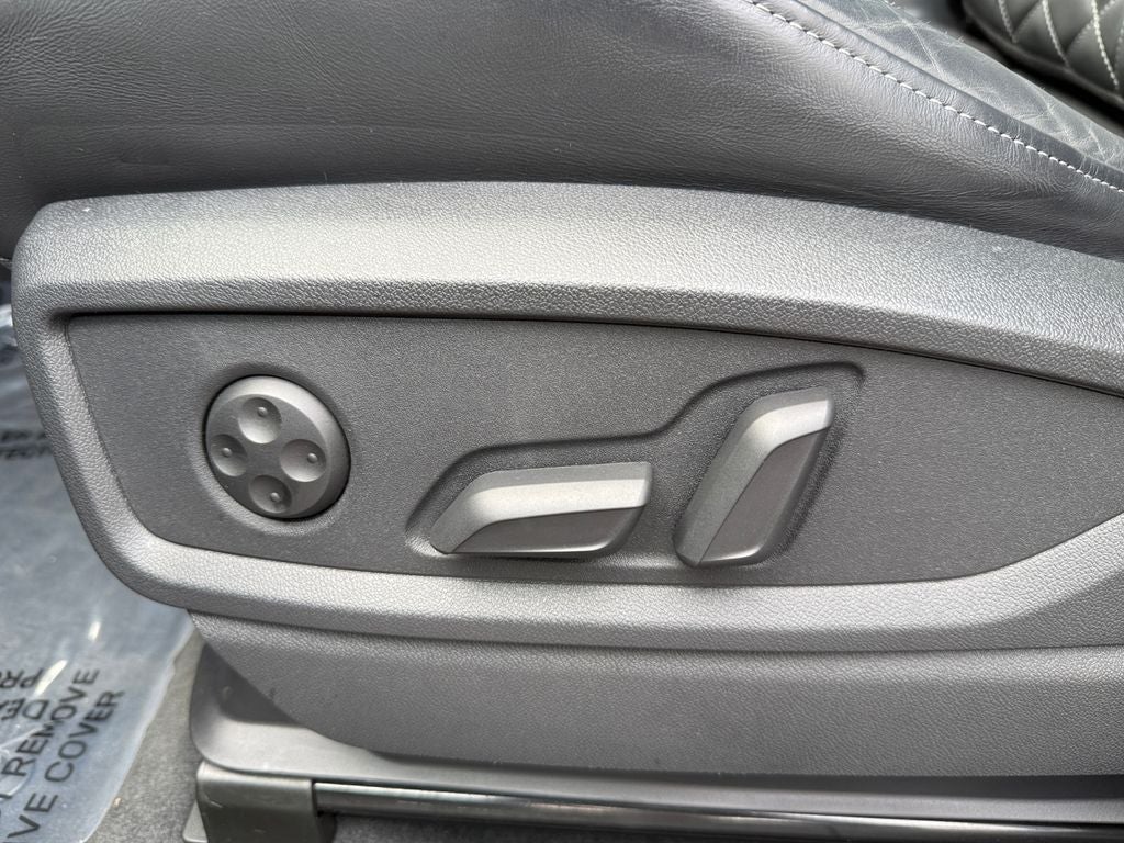 2024 Audi SQ5 Premium Plus quattro