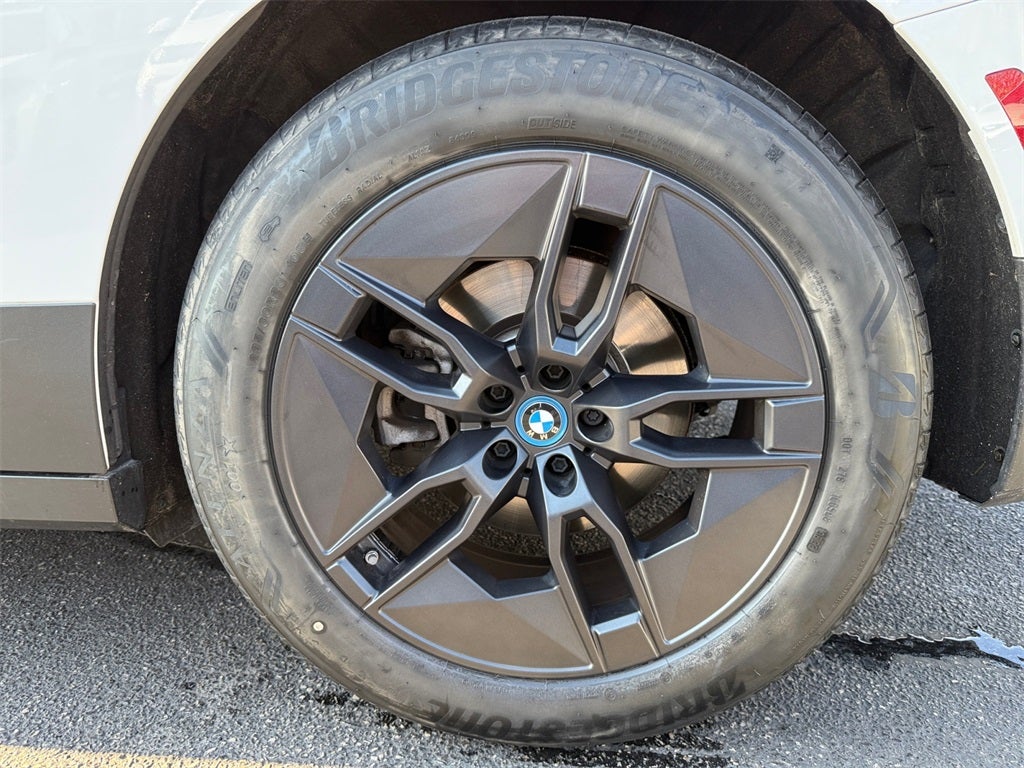 2023 BMW iX xDrive50