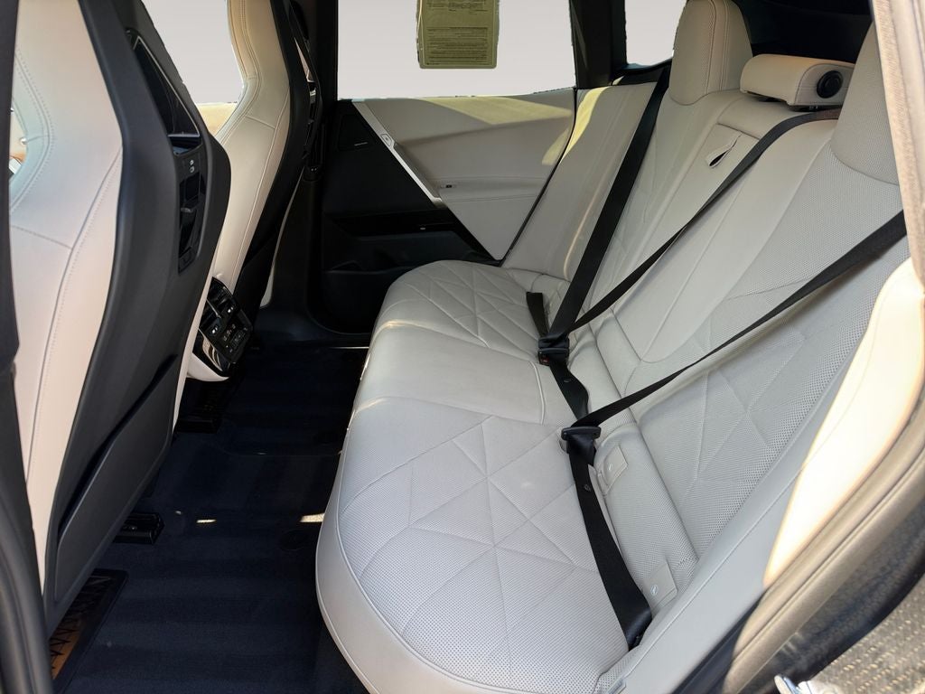 2024 BMW iX xDrive50