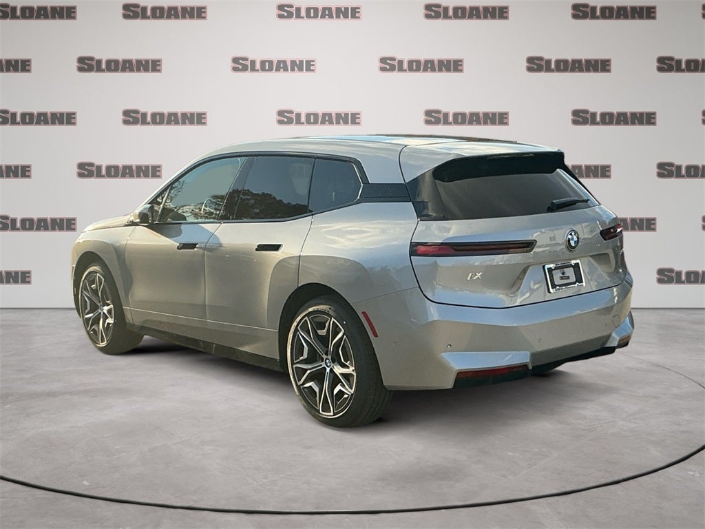 2026 BMW iX xDrive45