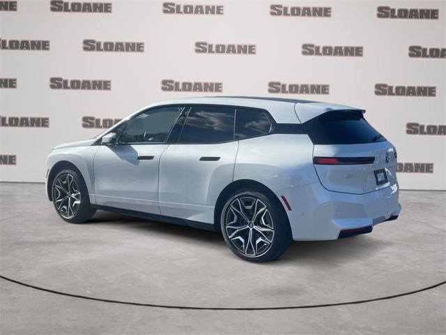 2026 BMW iX xDrive45