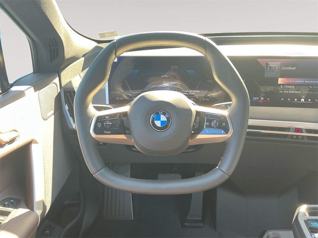 2026 BMW iX xDrive45