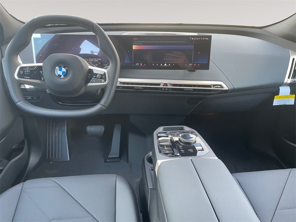 2026 BMW iX xDrive45