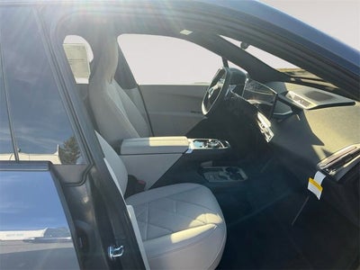 2026 BMW iX xDrive60