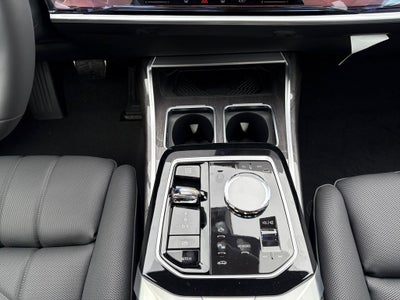 2026 BMW 7 Series 740i xDrive