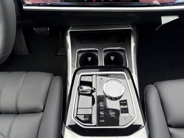 2026 BMW 7 Series 740i xDrive