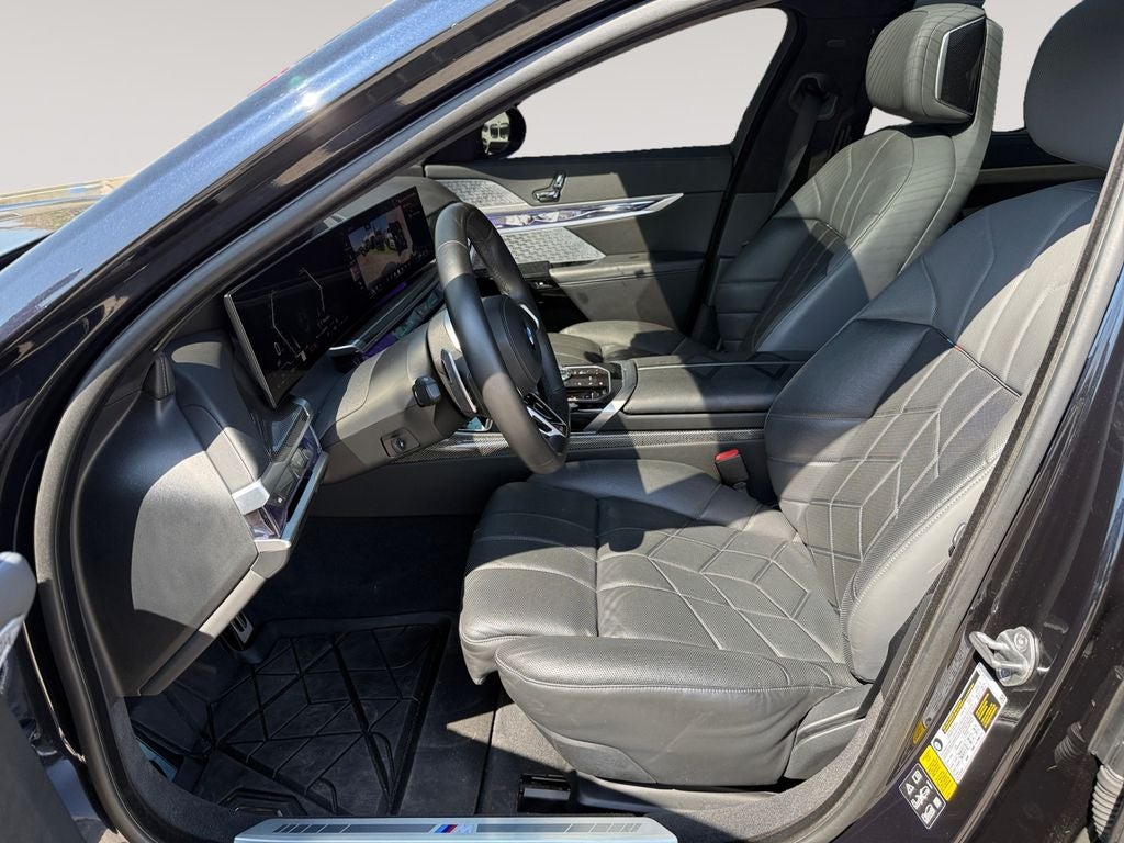 2023 BMW 7 Series 760i xDrive