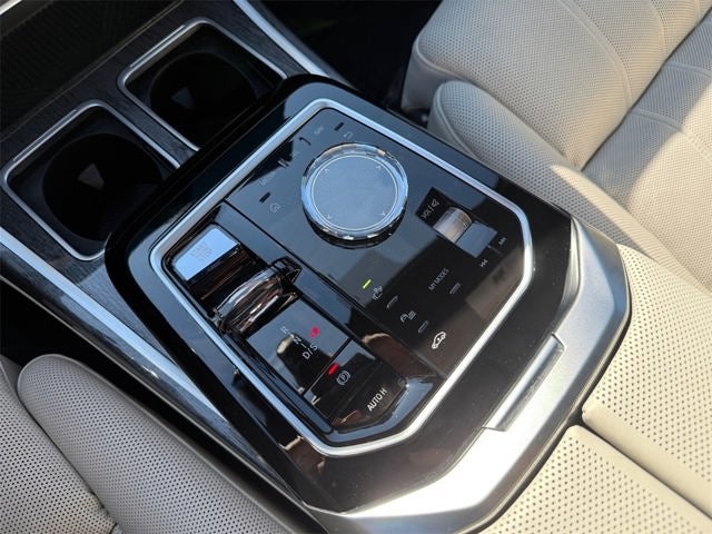 2023 BMW 7 Series 760i xDrive