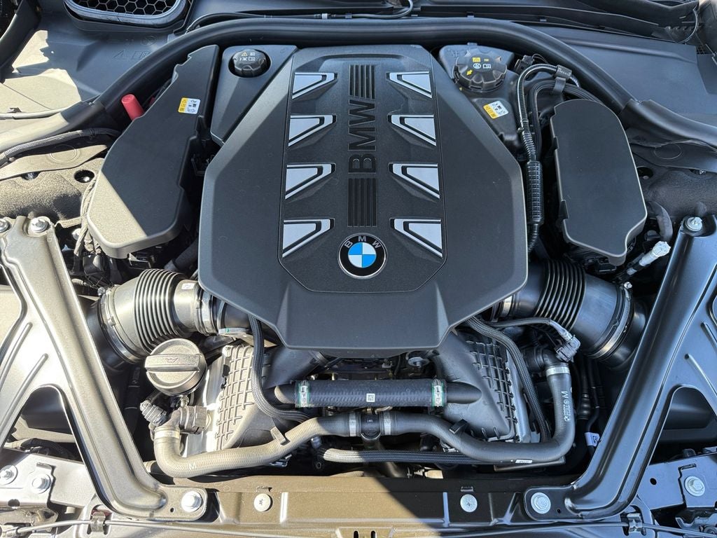 2025 BMW 7 Series 760i xDrive