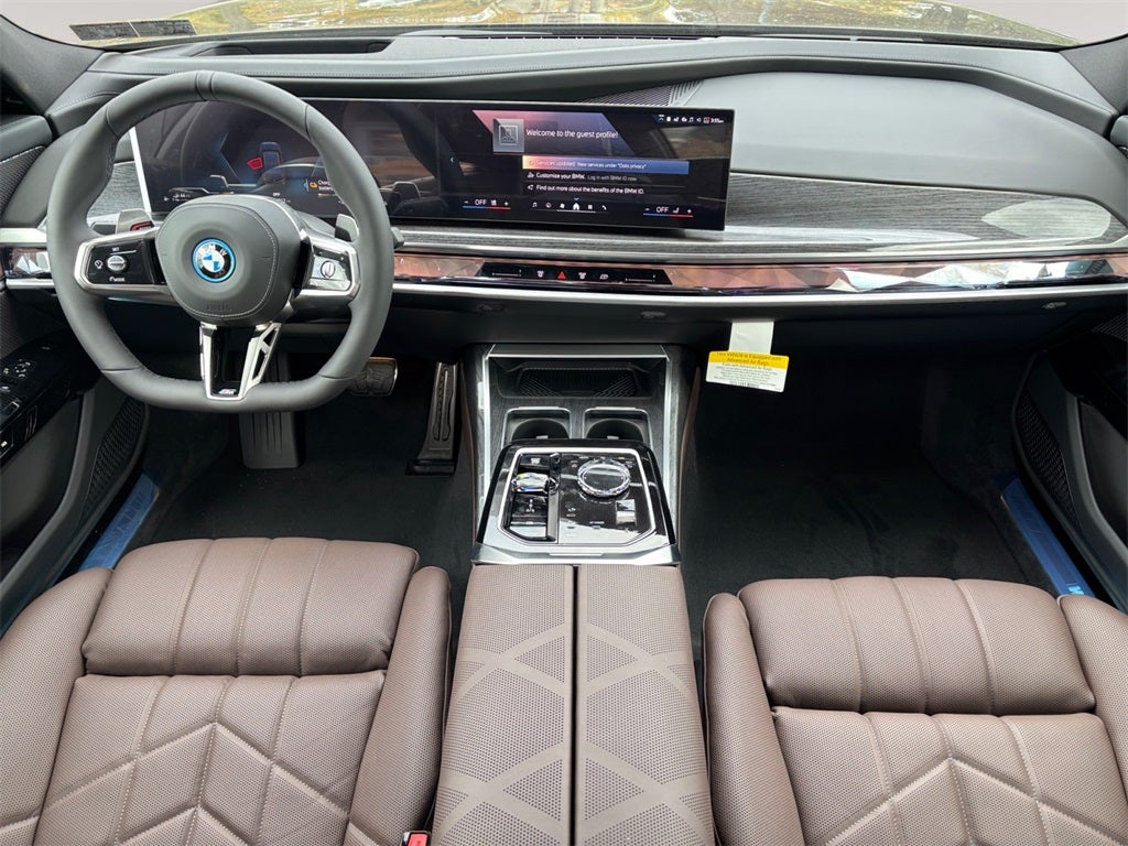 2026 BMW 7 Series 750e xDrive