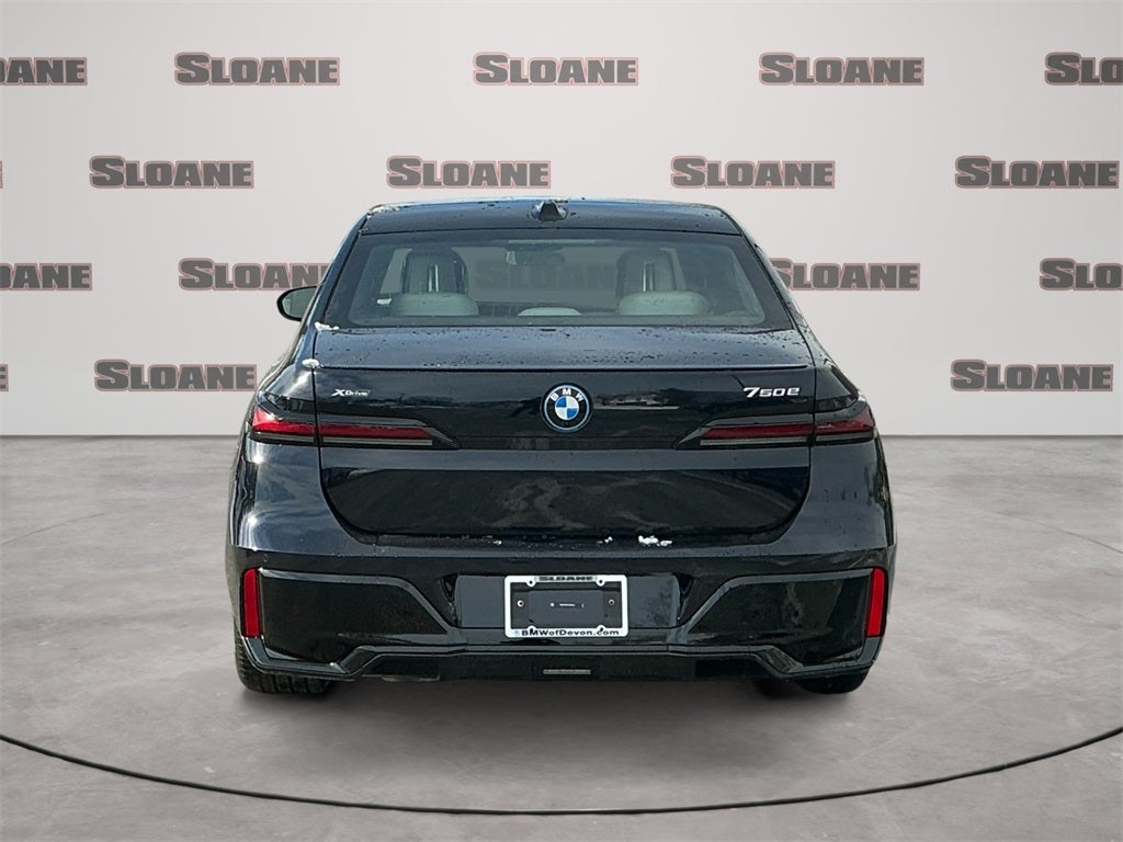 2026 BMW 7 Series 750e xDrive