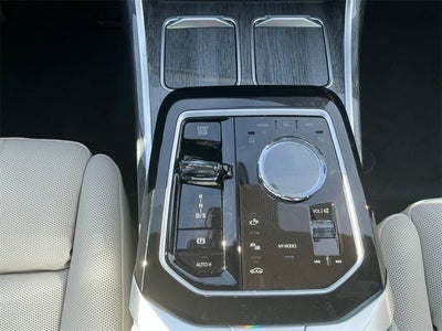 2026 BMW 7 Series 750e xDrive