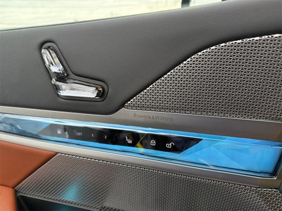 2025 BMW 7 Series 750e xDrive