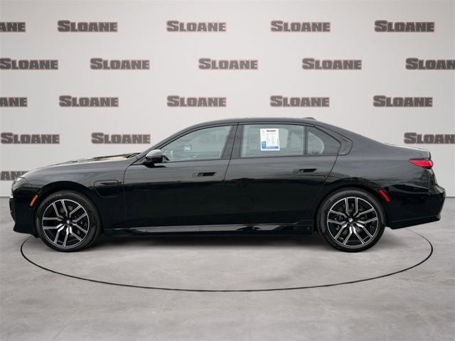 2025 BMW 7 Series 750e xDrive