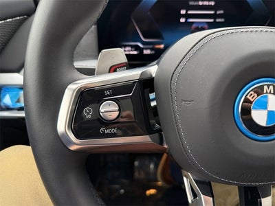 2025 BMW 7 Series 750e xDrive