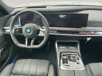 2026 BMW 7 Series 750e xDrive